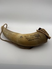Vintage 1945 Pawnee Rock Kansas La Roca Cavalcade Carved Powder Horn with Cork picture
