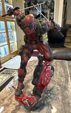Deadpool Sideshow Collectible Premium Format Exclusive 1/4 comicbook hero statue picture