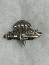 Israeli IDF Paratrooper Mini Badge – Shirt/Cap Pin, Airborne Special Forces picture