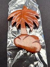 Hawaii Wooden Carved Coconut Tree Island Refrigerator Magnet Paradise Palm Tree picture