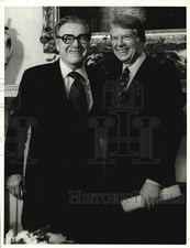 1977 Press Photo Former VP Nelson Rockefeller with President Jimmy Carter. picture