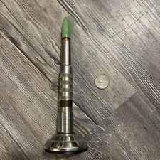 Vintage WW2 Avocado Lighter (?) picture