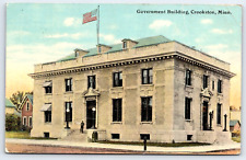 Original Old Vintage Outdoor Postcard Government Building Crookston Minnesota picture