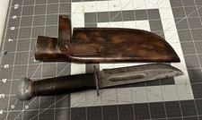 Vintage WW2 Pal RH36 fixed blade military knife & not original leather sheath. picture
