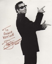 Tom Jones Signed Photo Autograph with COA - pop & soul singer 1960s 1970s 1980s picture