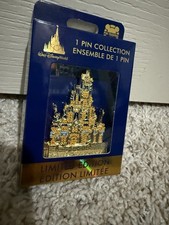 2022 DISNEY MAGIC KINGDOM WDW 50TH ANNIVERSARY CINDERELLA CASTLE 2 JUMBO LE PIN picture