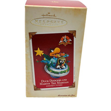 New Duck Dodgers & Marvin The Martian Christmas Ornament 2005   picture