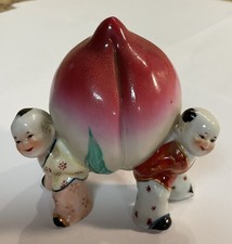 VINTAGE CHINESE 3 Boys Holding A Longevity PEACH FIGURE 4