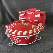 Temp-tations Presentable Ovenware by Tara 2Qt Covered Casserole + Lid/Stand/Case picture
