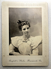 ANTIQUE 1900's CABINET PHOTO CARD~PORTRAIT OF PRETTY YOUNG WOMAN~BRUNSWICK, GA picture