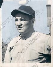 1945 Cleveland Indian Baseball Player Pitcher Allie Reynolds picture