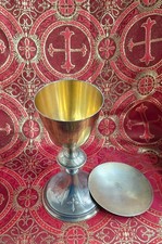Antique Chalice In Gilded Silver with its Paten, France 19th Century Circa 1890 picture
