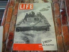 Vintage Life magazine August 1944 great advertisements War tanks on cover picture