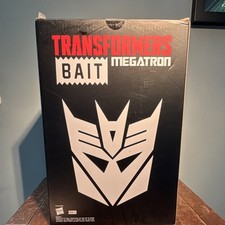 SDCC 2017 BAIT MEDICOM BEARBRICK TRANSFORMERS MEGATRON 400% KAWS LE TOY IN BOX picture