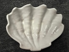 USA Frankoma Cream Glazed Pottery Footed Nautical Ocean Half Clam Shell Dish picture