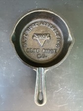 Vintage YMCA Blue Ridge Assembly Blue Ridge NC #3 Mini Cast Iron Ashtray/Skillet picture