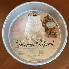 WILTON Decorator Preferred Aluminum Round Baking Pan - 10 X 3 Cake - VTG ‘02 NEW picture
