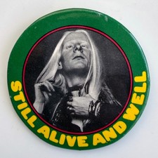 Vintage 1973 JOHNNY WINTER promo pin Still Alive and Well button 3