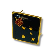 Vintage Boy Scouts Victoria Australia Metal Enamel Coat Souvenir Belt Badge 1