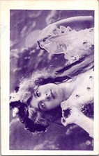 Woman, Flowered costume picture