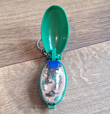 Wolf Family Green Plastic Keychain 1993 Takara, Works picture