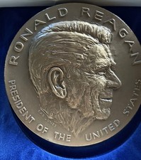 Ronald Reagan Memorabilia Bronze Metal picture