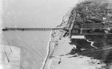 Southwold pier and lighthouse, Southwold, 1920 England OLD PHOTO picture