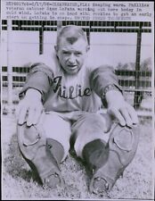 LG835 1958 Wire Photo STAN LOPATA Philadelphia Phillies Baseball Catcher Stretch picture