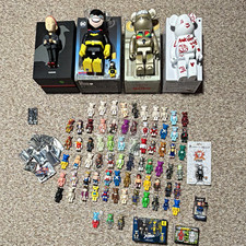 Bearbrick lot picture