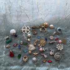 assorted vintage trinket lot picture