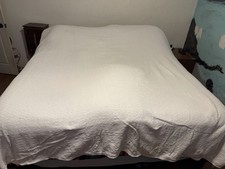 Vintage JCPenney Matelassé King Size Bedspread 8ft x 9 Ft 6in. White picture