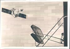 LG895 1978 Orig Photo THE FIRST AND THE FARTHEST National Air and Space Museum picture