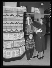 Greenbelt Maryland 1938 Woman Child Cooperative Grocery Store Cereal Aisle picture