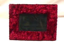 Vintage 90s RED CRUSHED VELVET Picture Frame 3.5