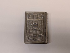 Hebrew Machzor Prayer Book With Ornate Metal Cover picture