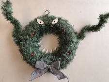 A Nightmare Before Christmas Monster Wreath Deluxe Spirit Halloween Exclusive picture