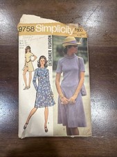 Vintage 1970’s Simplicity Designer Fashion Sewing pattern 9758 picture