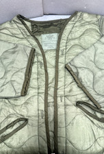 15 NIB NOS US GI NITE DESERT CAMO PARKA LINERS. NIB NOS UNUSED 1 CASE SIZE LARGE picture