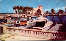 Johnson Drug Co. Postcard Memorial Pier and Docks Bradenton FL P1385 Color picture