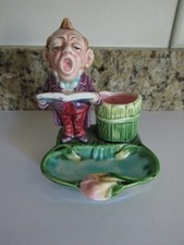 The SINGER Antique Majolica Figural Match Striker / Holder /Ash Tray picture
