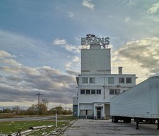 Photo:Saginaw Michigan 2019 Michigan Bean Elevator BEANS sign beans silo picture