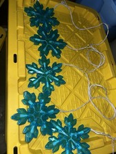 Vintage Large  Blue Light Up 6.5 In Snowflake 7 Ft  Strand picture