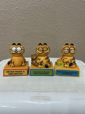 VTG Lot Of 3 Garfield Push Down Moving Figures Quotes Smiling Cat Eating Genius picture