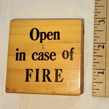 Vintage Wooden Wood Novelty 