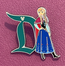 DLR - Anna - Disneyland D Characters - Hidden Disney 2025 - Wave A picture