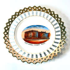 EVERETT WA WASHINGTON HIGH SCHOOL Antique Souvenir RARE China Dish Plate picture