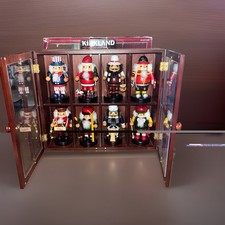 KIRKLAND SIGNATURE 8 Nutcracker Figures Set in Wood Display Cabinet 13