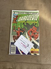 Daredevil 174 (Sept 1981) Elektra returns and 1st App of The Hand picture