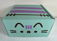 NEW CultureFly Pusheen Fall 2019 Exclusive Collectors Box COMPLETE Size Medium picture