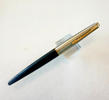 1960s Black Parker 45 Fountain pen FINE nib, Gold trim Cartridge filler. NICE picture